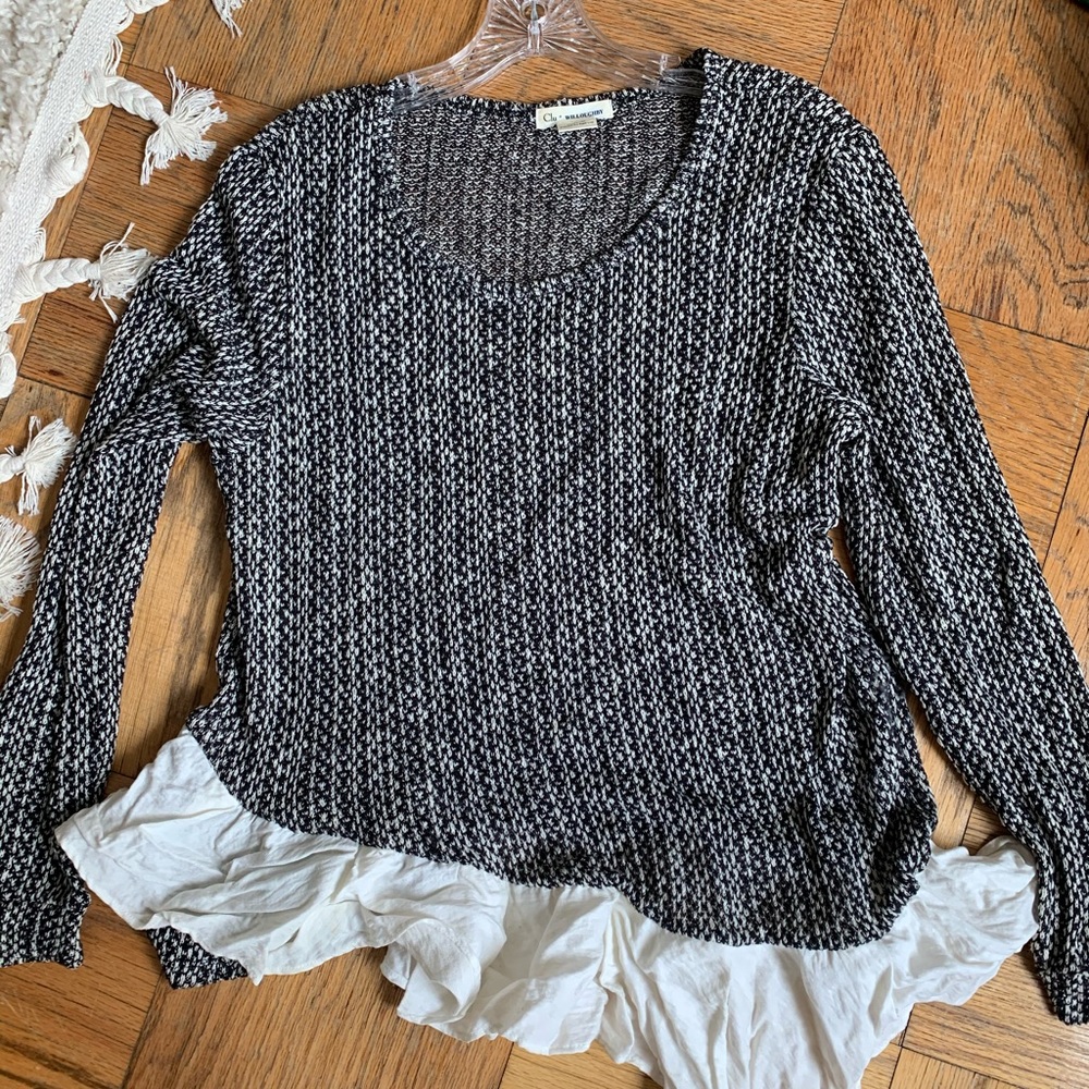 Clu + Willoughby Medium Anthro boho sweater top